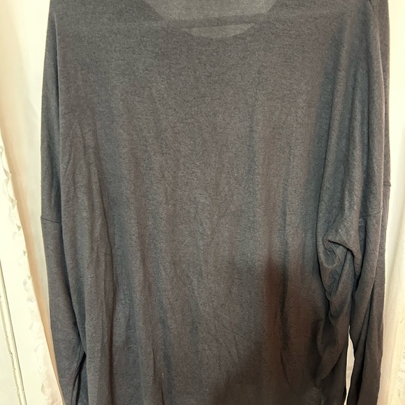 Soyaconcept Elegant Charcoal Long Sleeve woman’s sweater- new or lightly used - Picture 4 of 10
